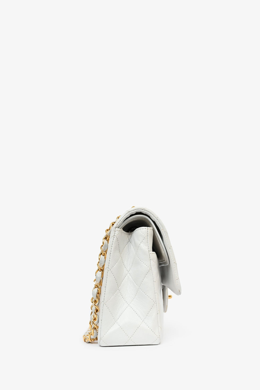 Pre-Loved Chanel™ 1991-94 Vintage White Quilted Leather Medium Double Flap (Refurbished)