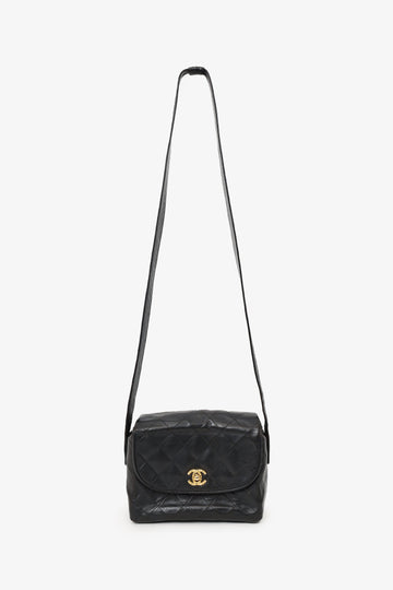 Pre-Loved Chanel™ 1991-94 Black Lambskin Round Flap Shoulder Bag