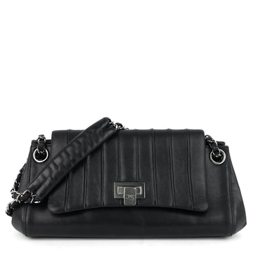 Top Quality Chanel Lambskin Leather Fliplock Shoulder Bag