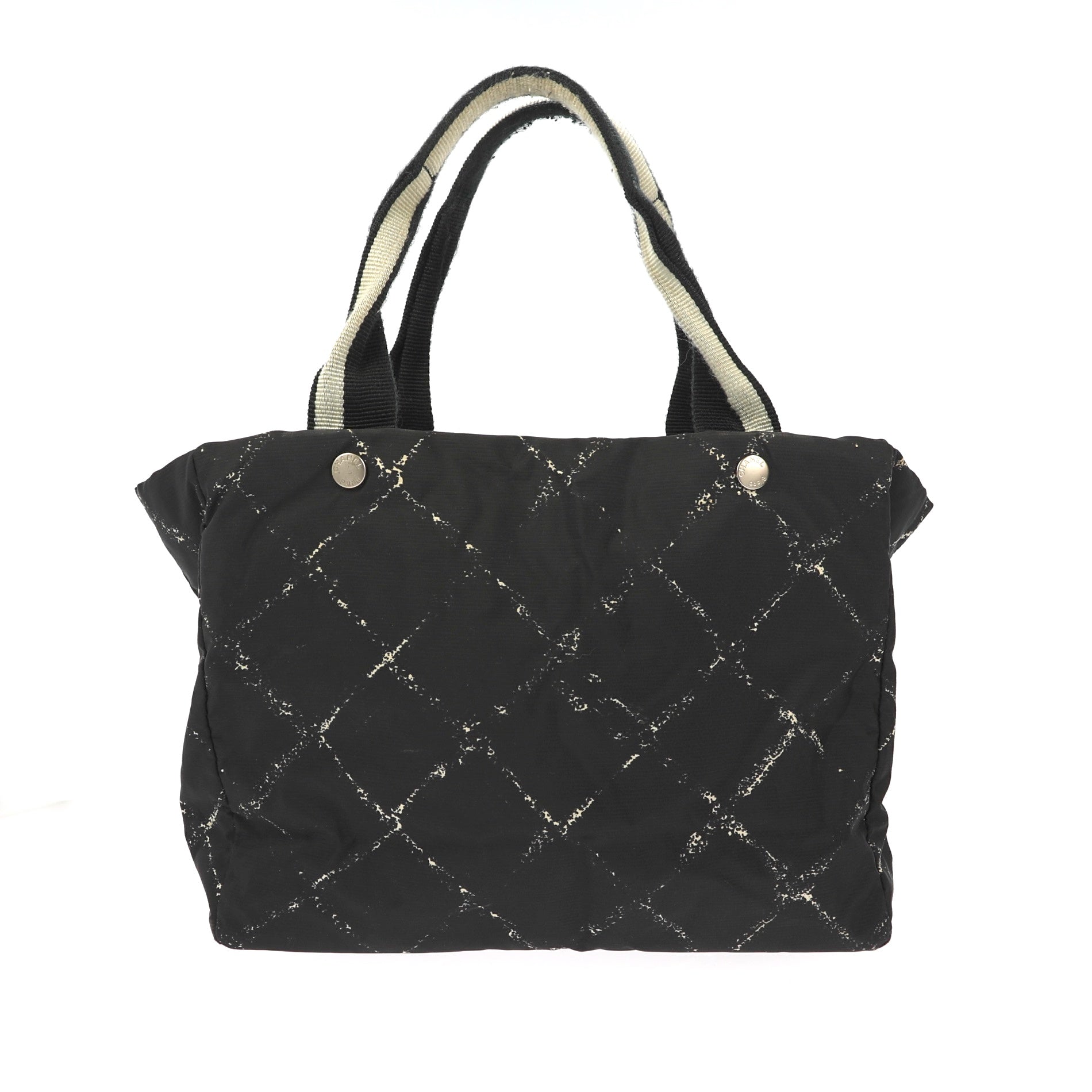 Top Quality Chanel Handbag in Black Fabric