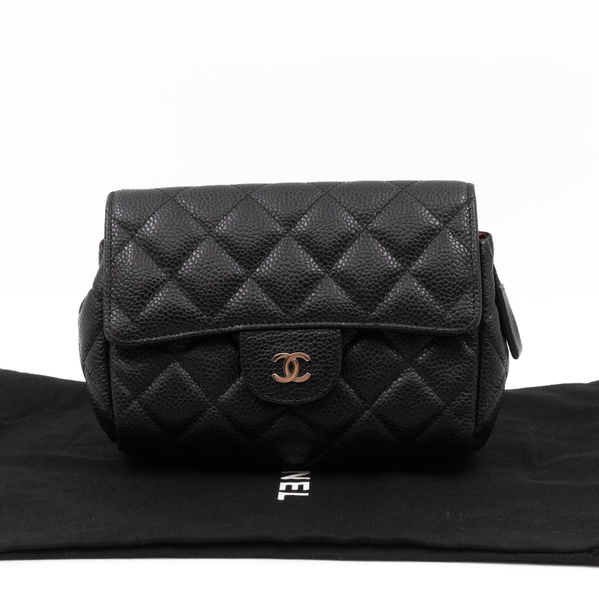 Small Flap Cosmetic Case Quilted Caviar Black