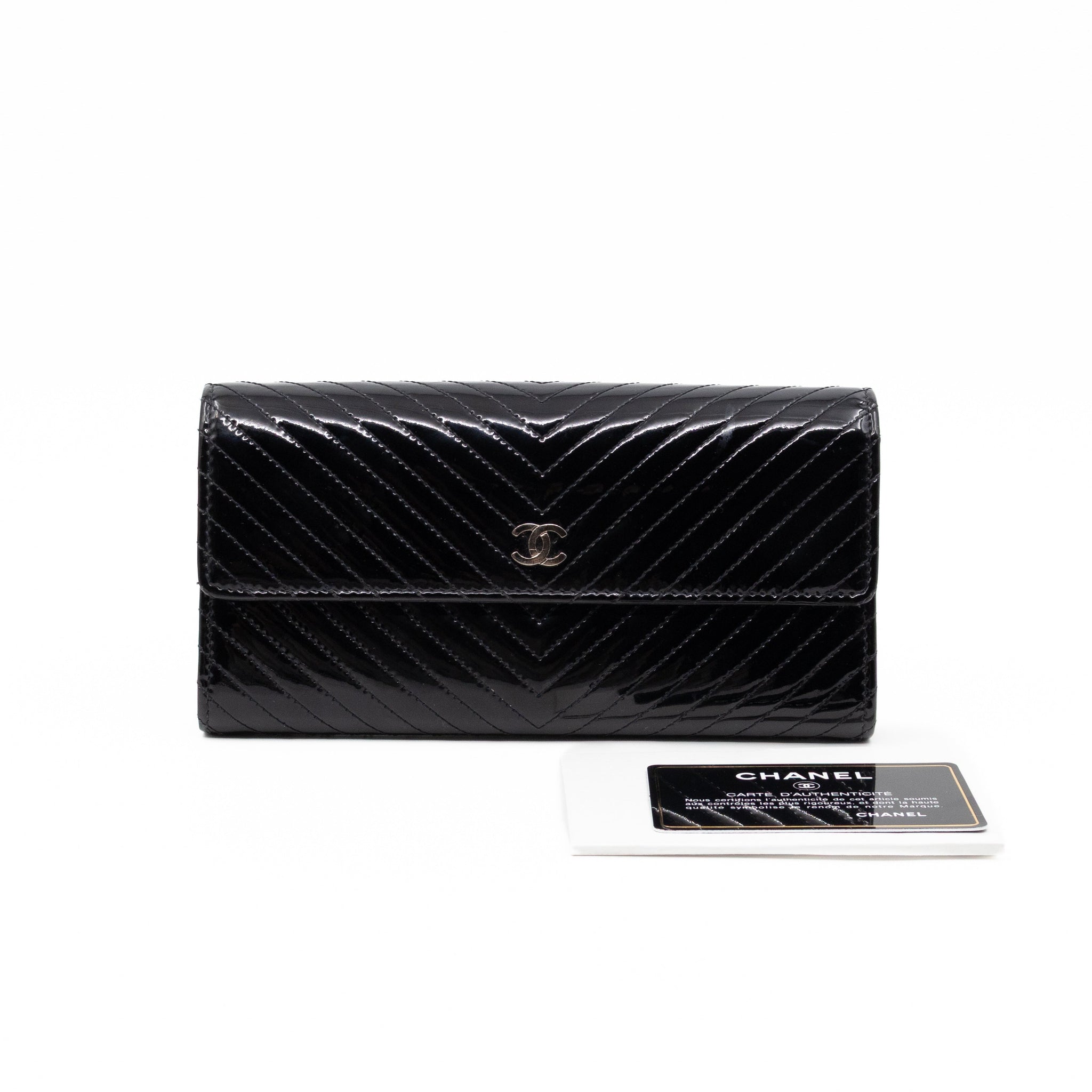 Gusset Long Flap Wallet Chevron Black Patent Leather