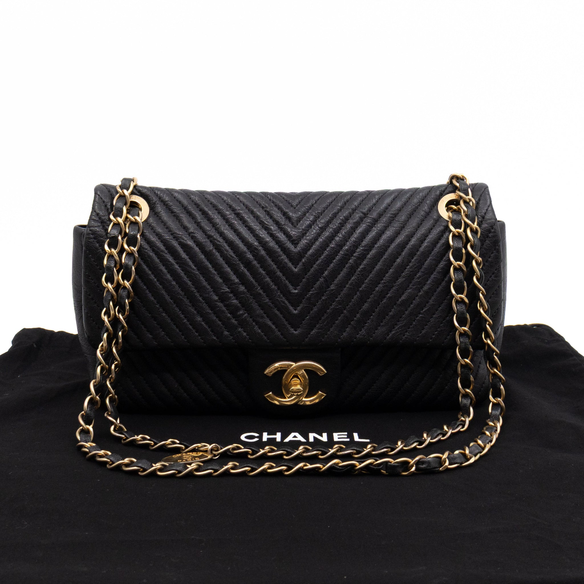 Medallion Charm Flap Bag Medium Black Chevron Leather