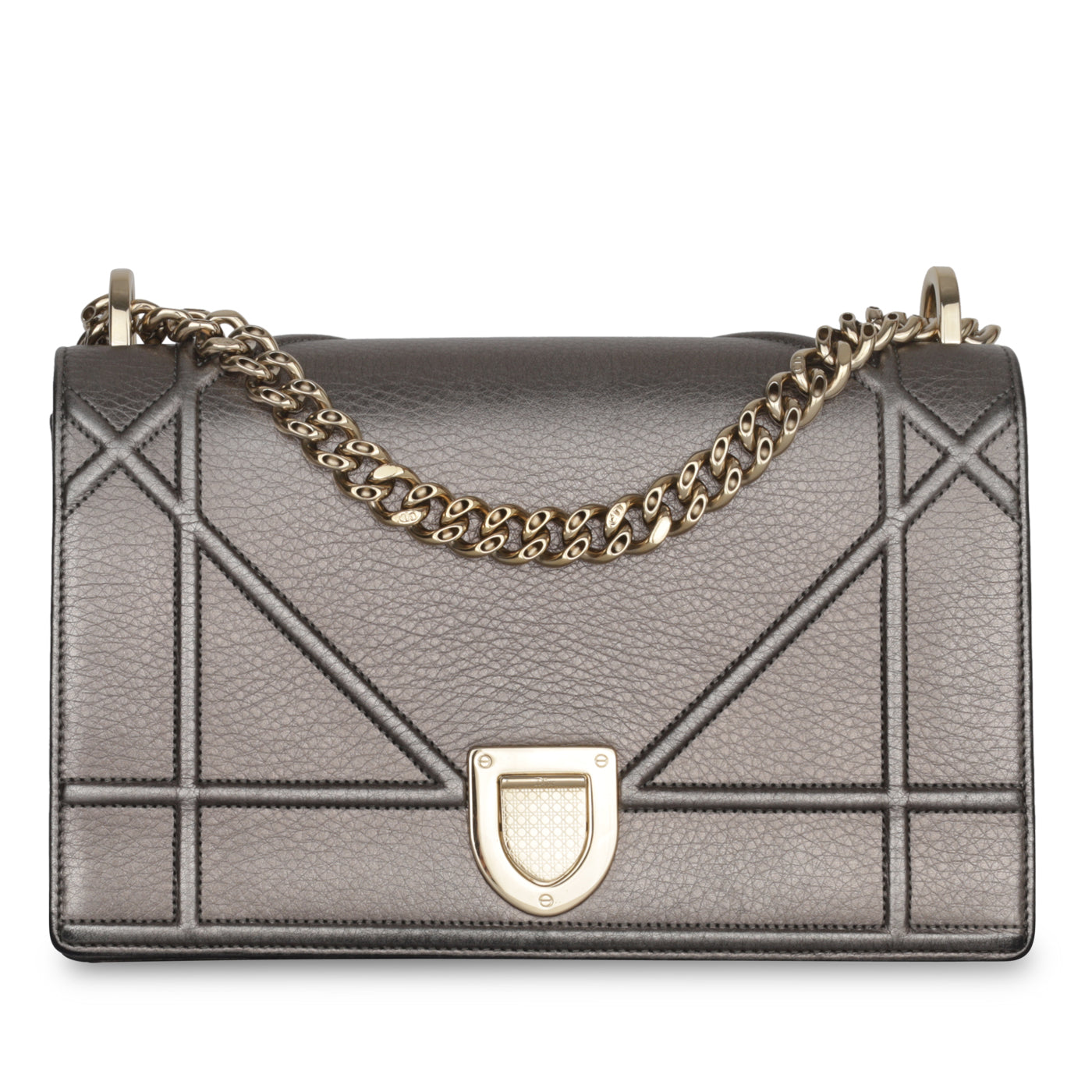 Christian Diorama Medium