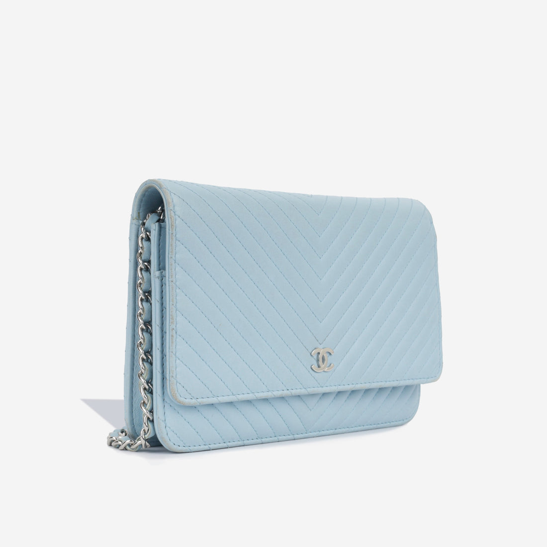 Chanel Classic Wallet On Chain