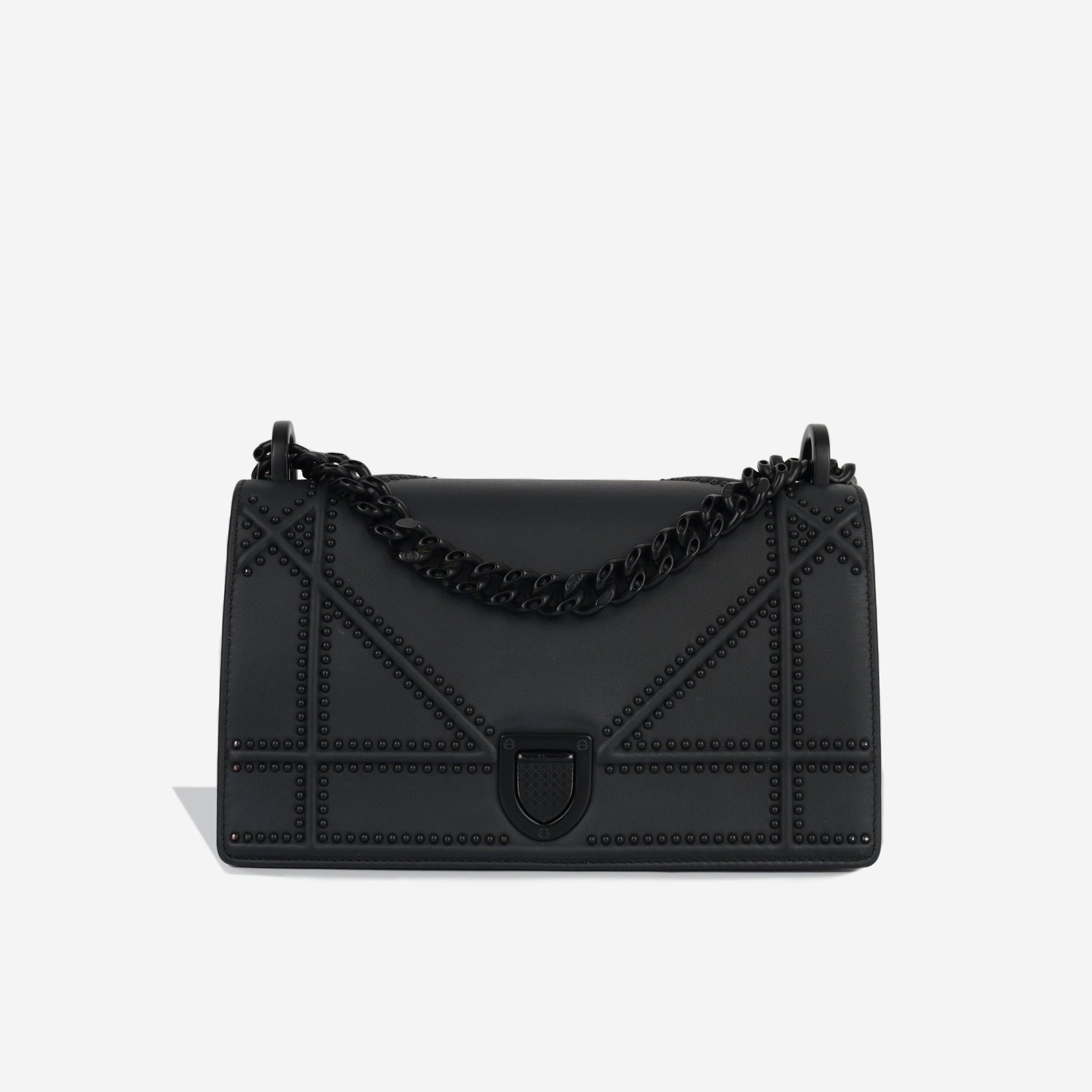 Christian Diorama Black Ultramatte