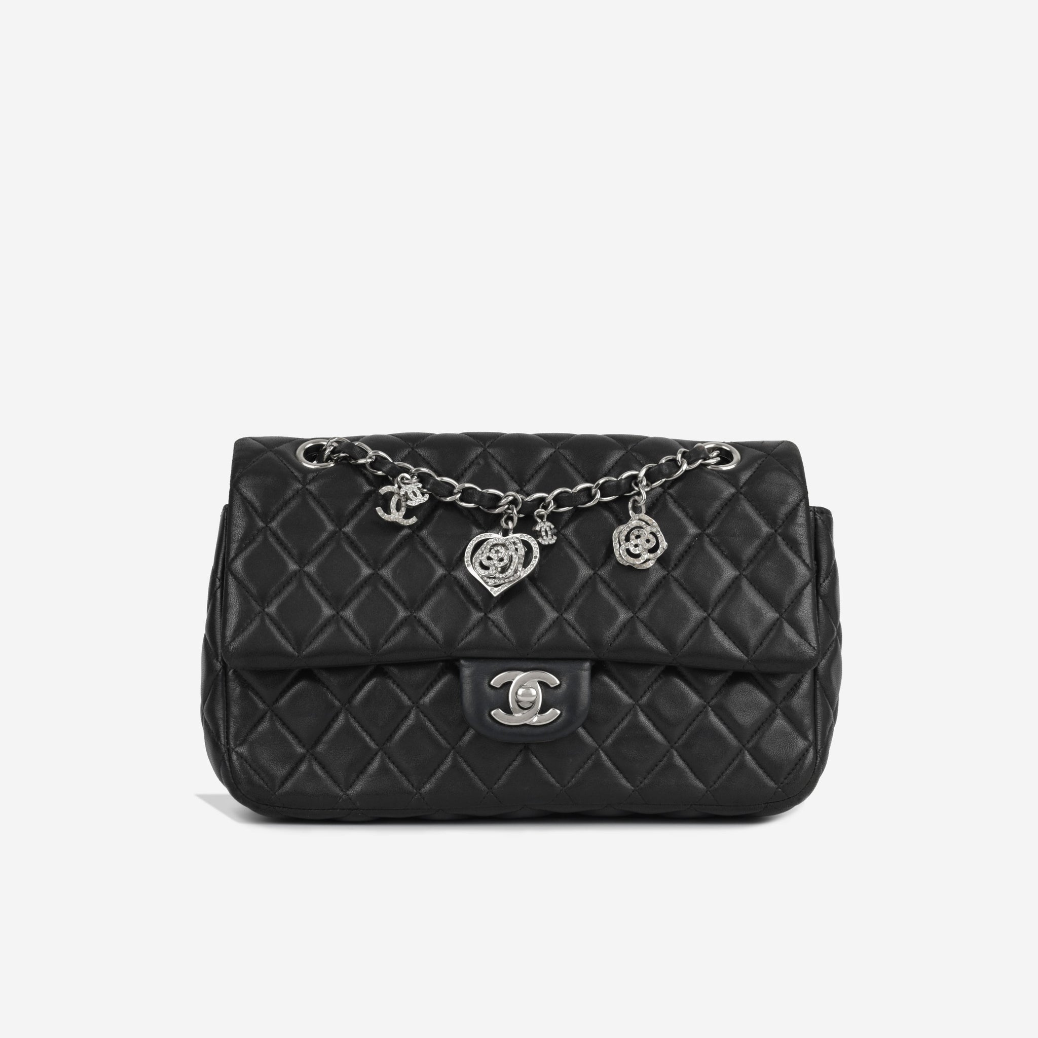 Chanel Valentine flap Bag Black