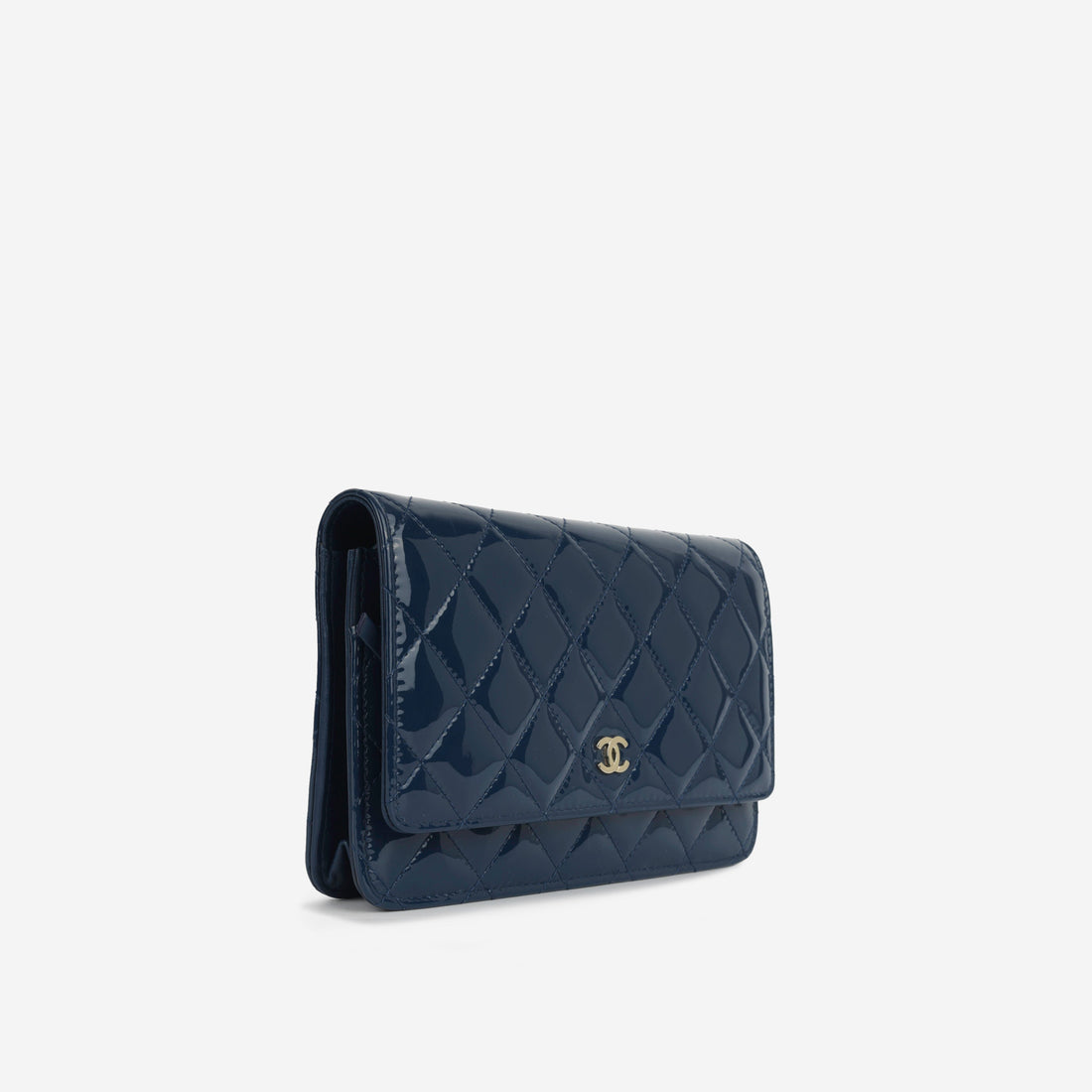 Chanel Classic Wallet on Chain