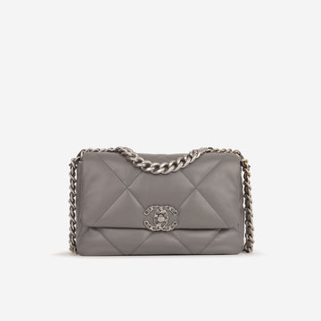 Chanel 19 Small