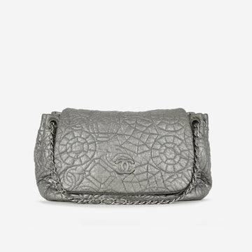 Chanel Graphic Edge Flap