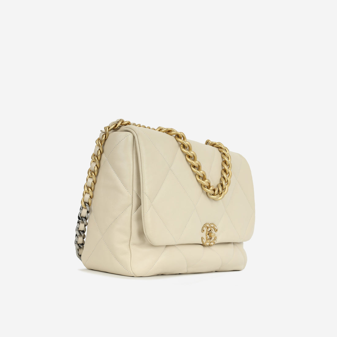 Chanel Maxi 19 Flap