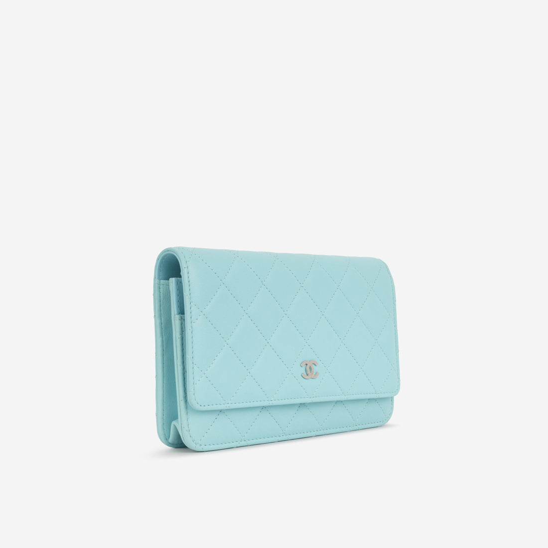 Chanel Classic Wallet on Chain