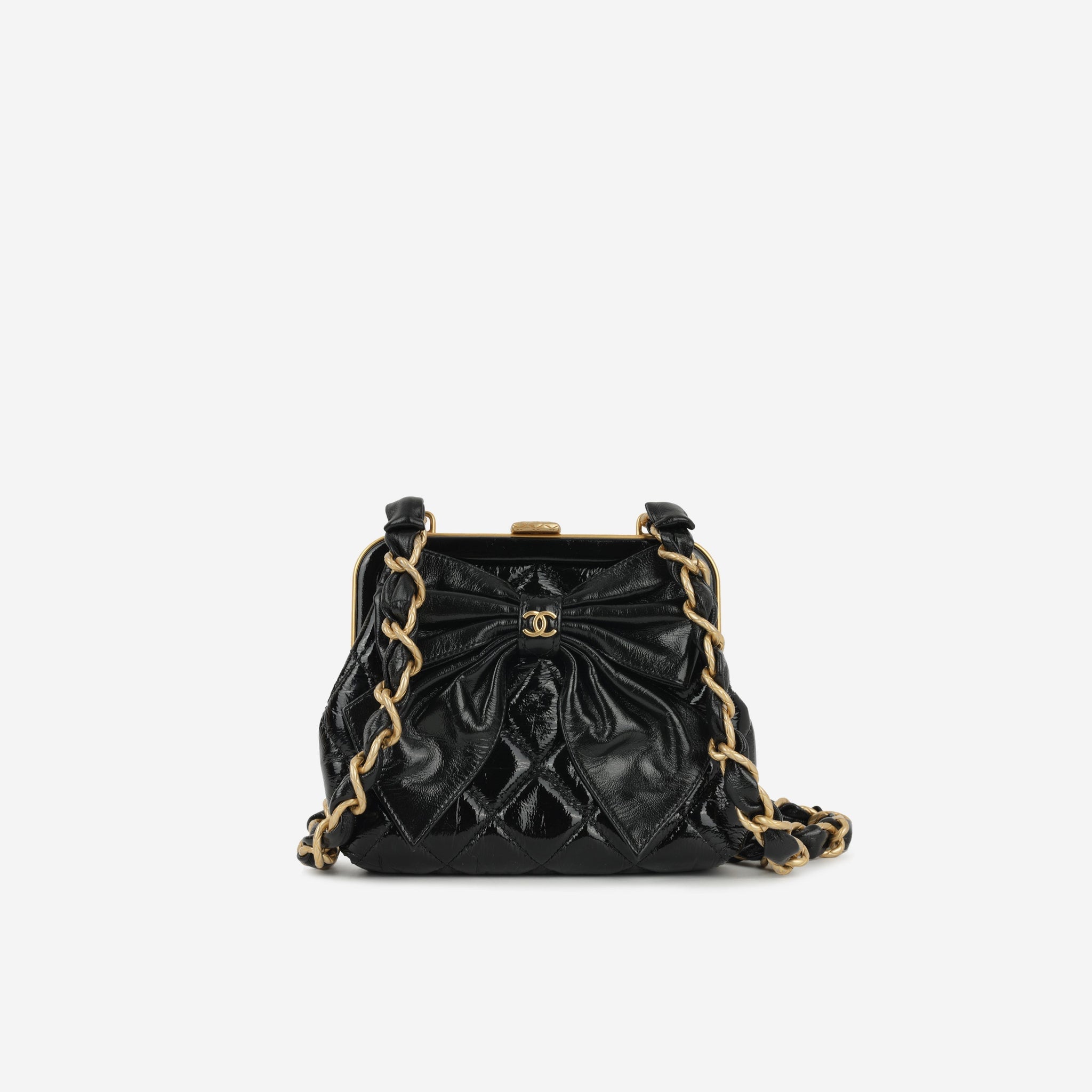 Chanel 24A Bowknot Clutch on ChainBlack Shiny Crumpled Calfskin Aged Gold Hardware