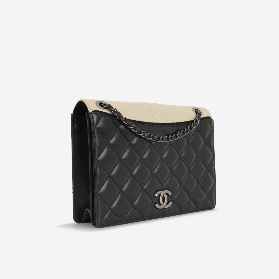 Chanel Quilted Ballerine Flap Black/Beige Lambskin Ruthenium Hardware