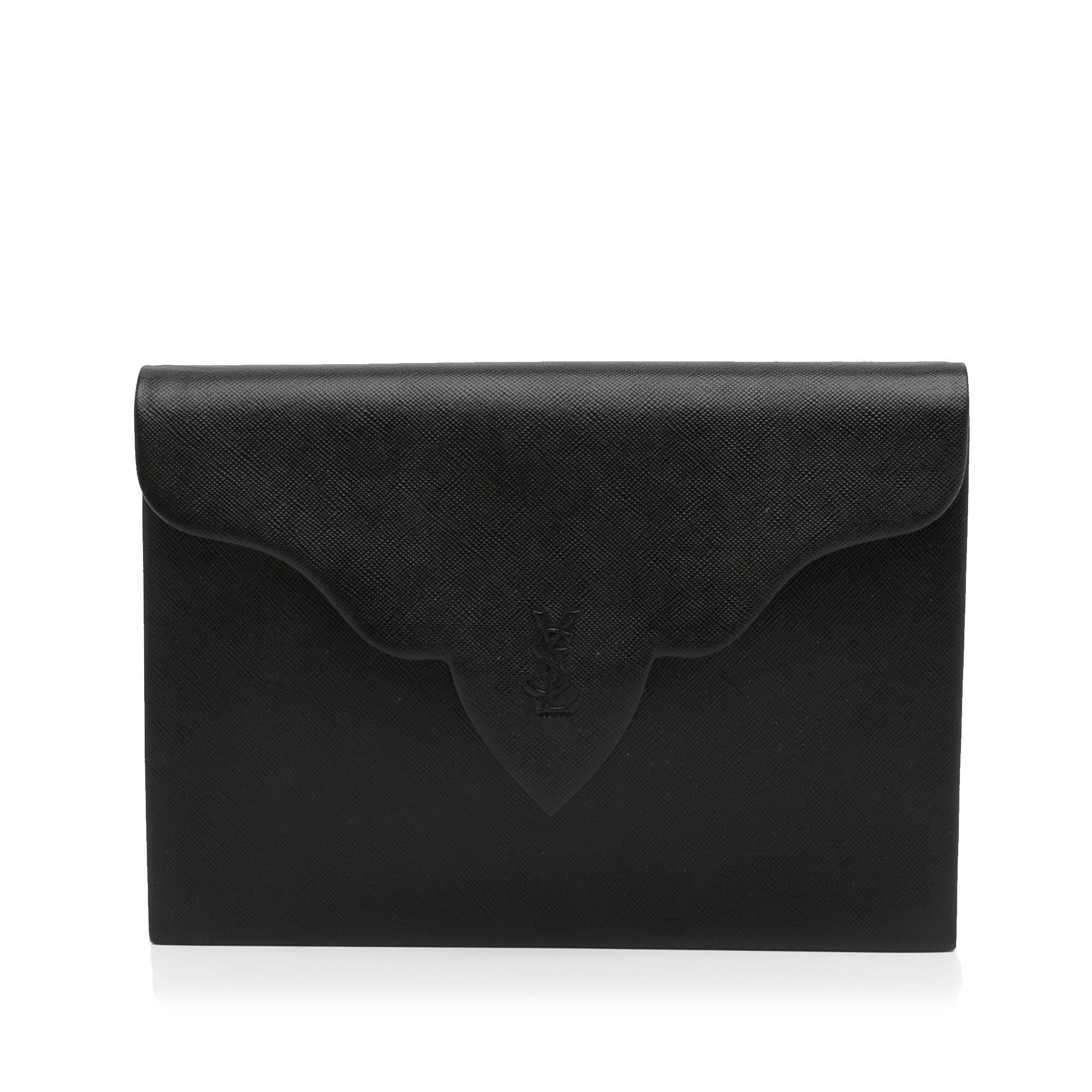 Saint Laurent Calf Leather Clutch (SHG-Gkqldx)