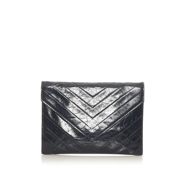 Saint Laurent Chevron Leather Clutch Bag (SHG-27231)