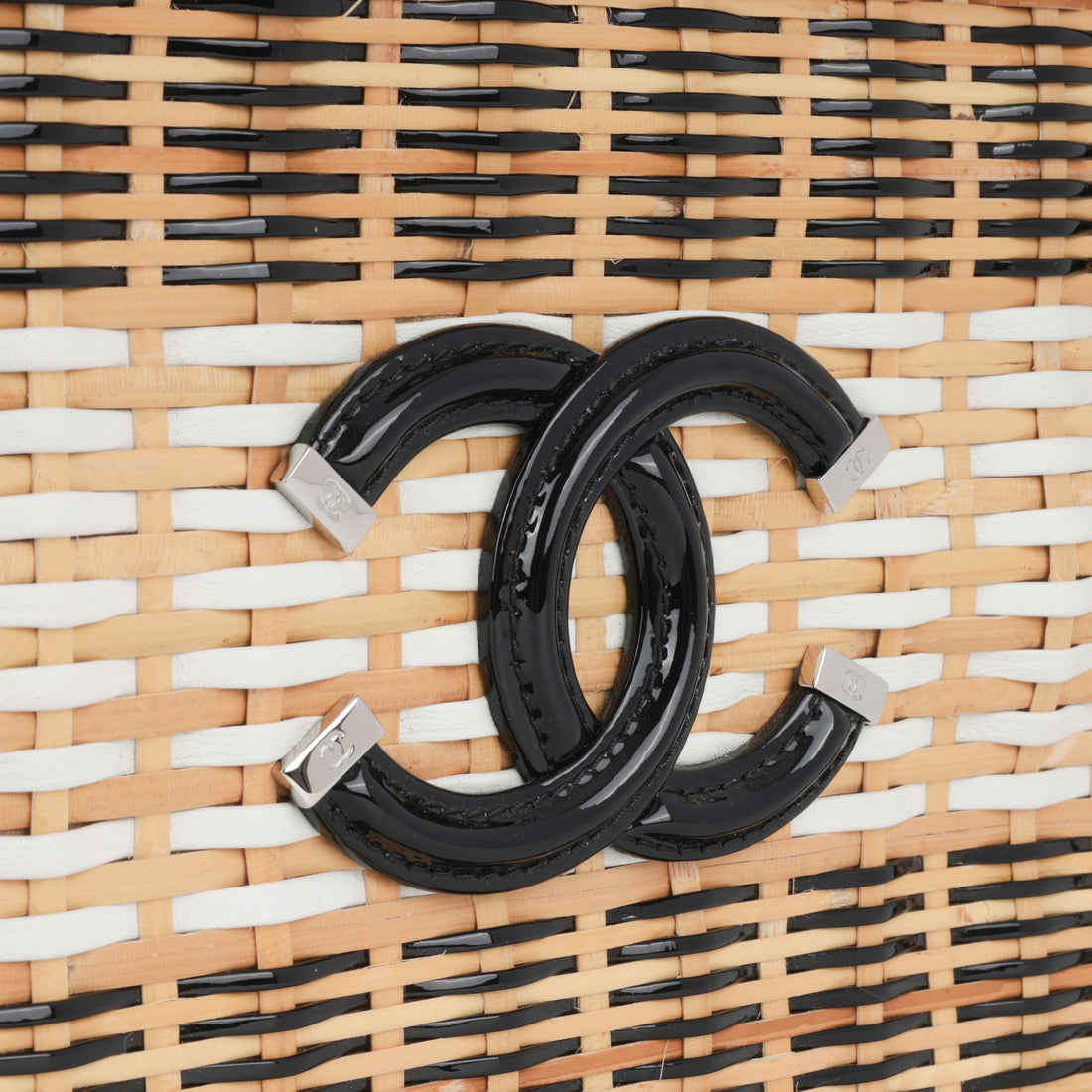 Chanel Filigree CC Vanity Case Medium