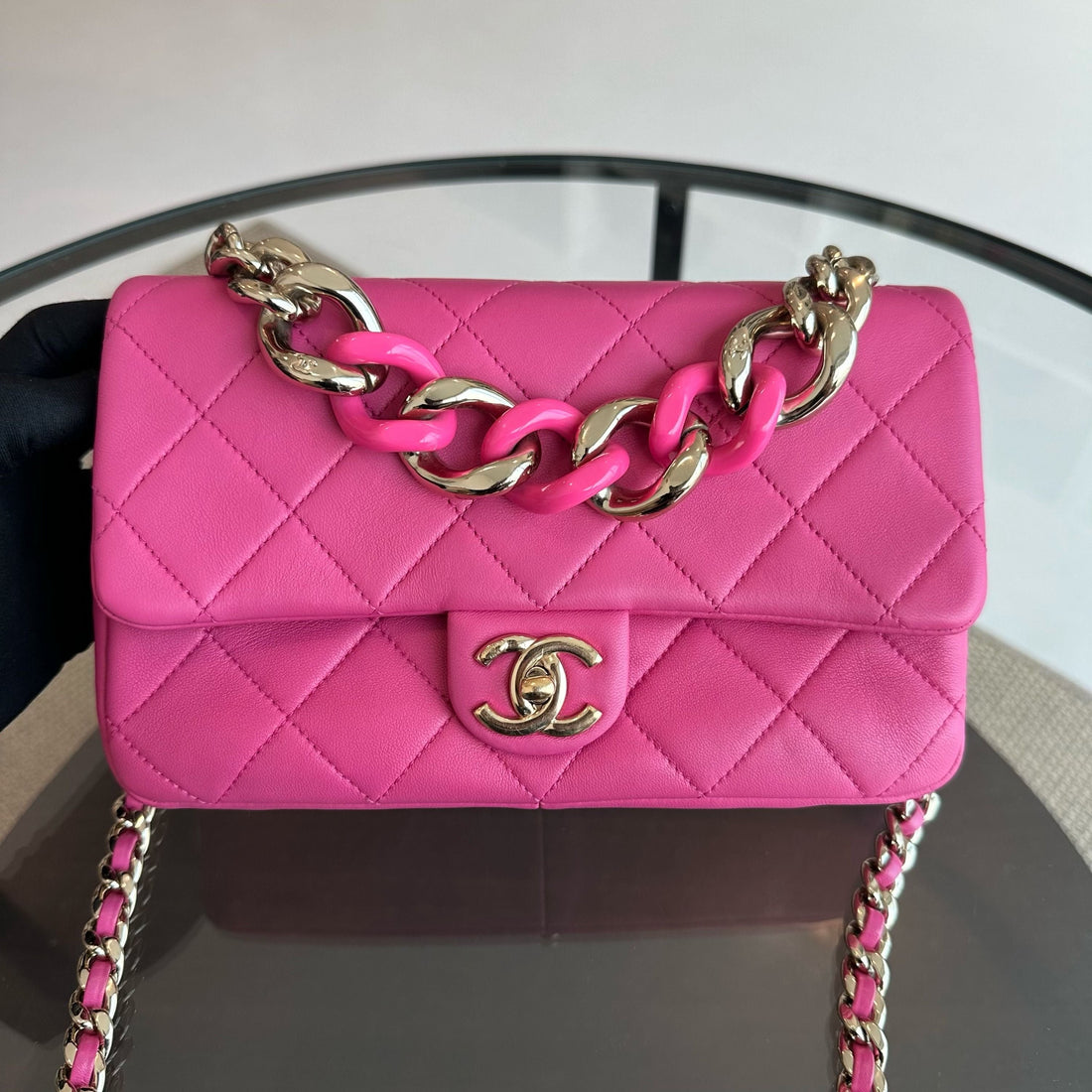 2020 Elegant Resin Chain Classic Flap Quilted Lambskin Hot Pink GHW No 29