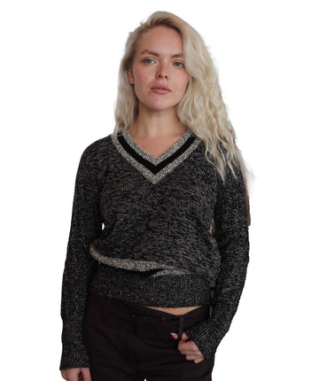 Chanel Cashmere V-neck - DXBS2551