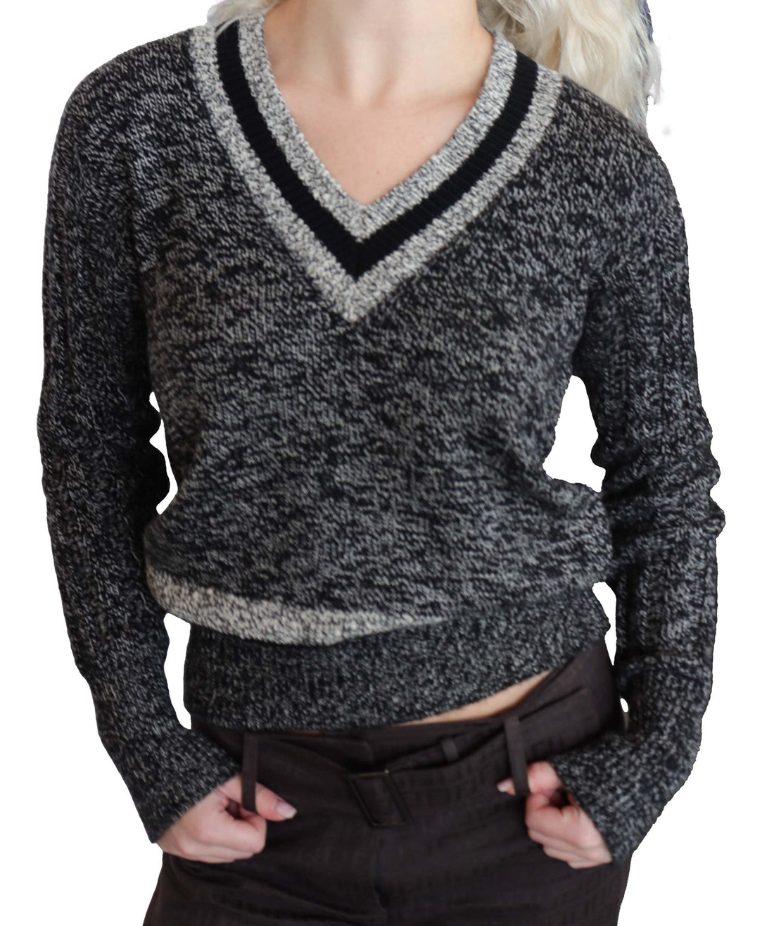 Chanel Cashmere V-neck - DXBS2551