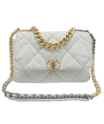 Chanel 19 White RJC3370