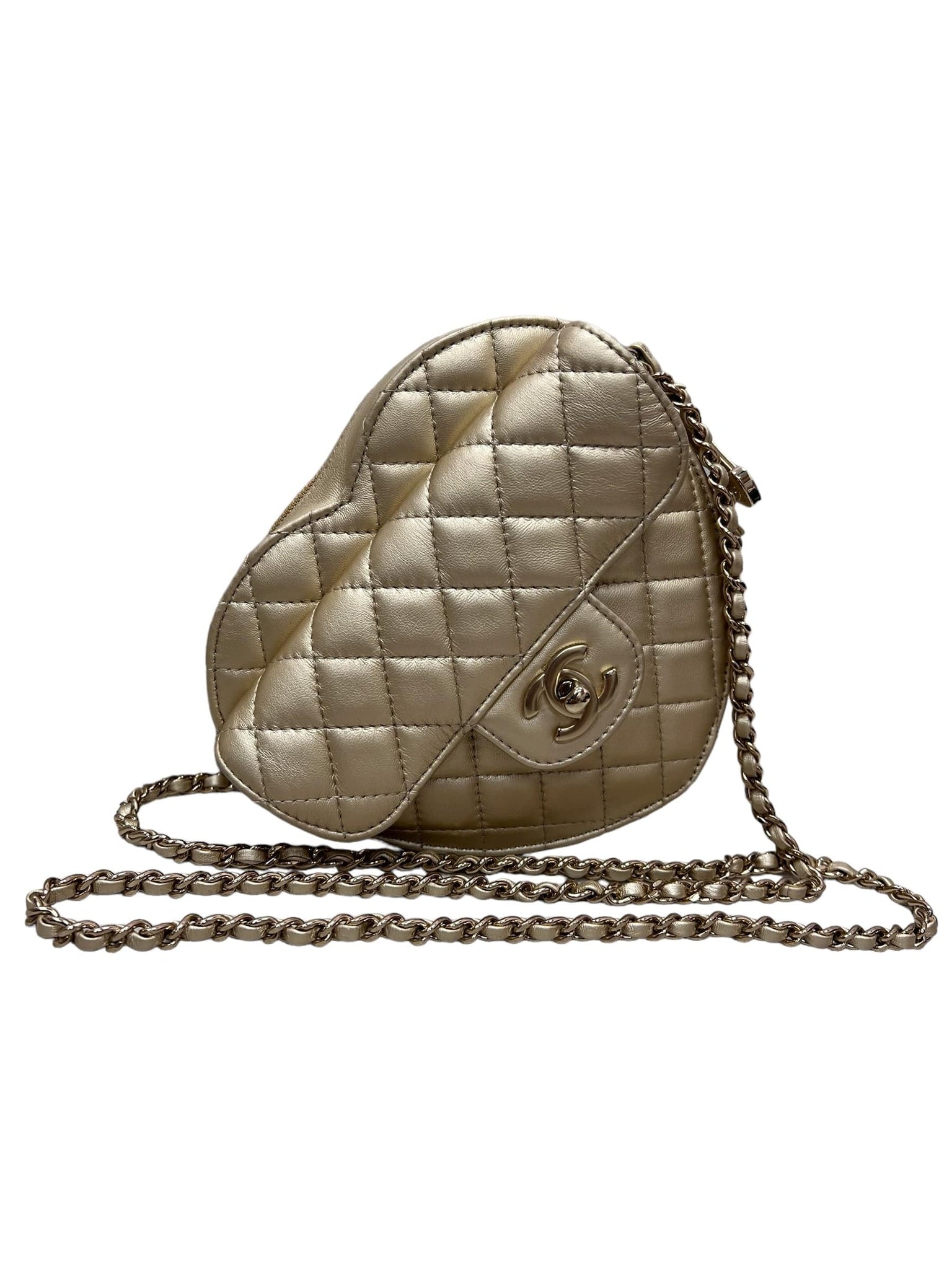 Chanel Heart Large Bag Gold Lambskin GHW SKC1724