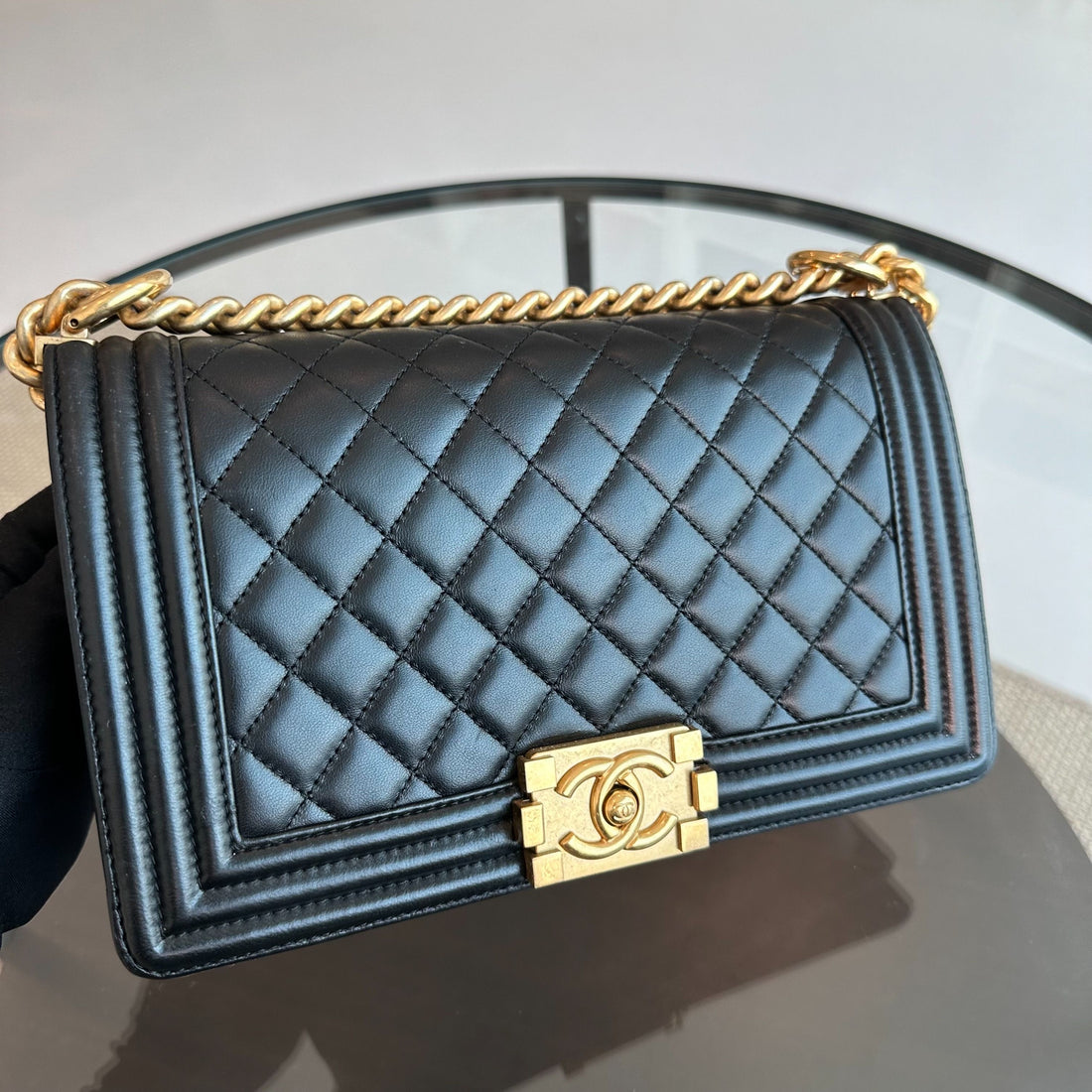 Boy Old Medium 25CM Lambskin Black GHW No 24