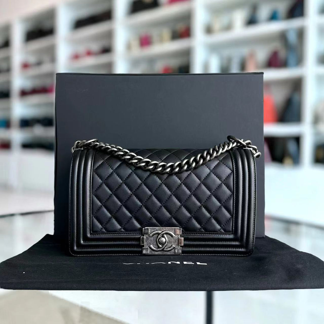 Chanel Boy Old Medium 25CM Quilted Lambskin Black Leboy Ruthenium Silver Hardware