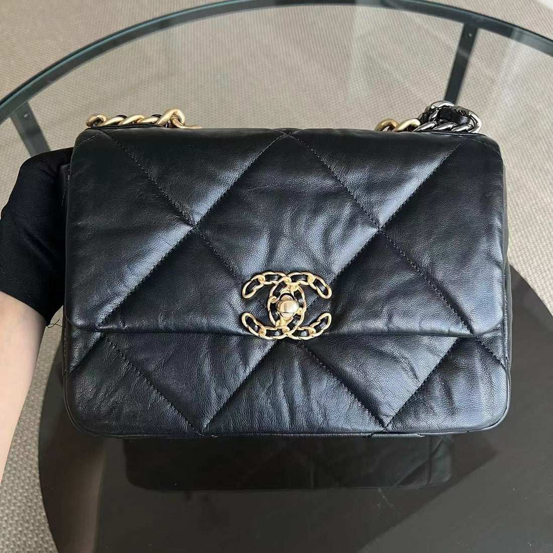 C19 Small 19 Bag Quilted Goatskin Black Two-Tone Hardware Series 30