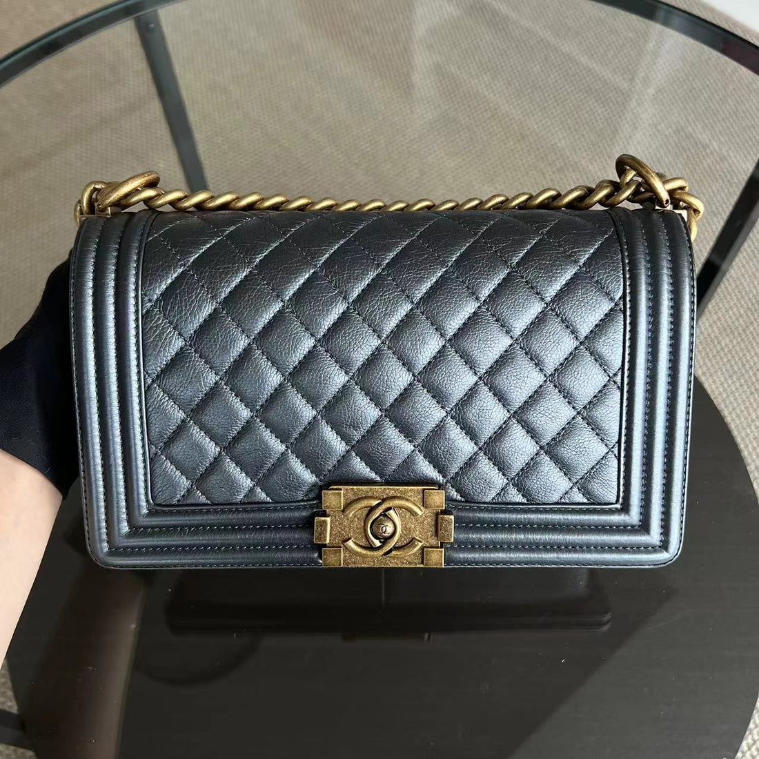 Calfskin Old Medium 25CM Quilted Calfskin Iridescent Blue RGHW No 20