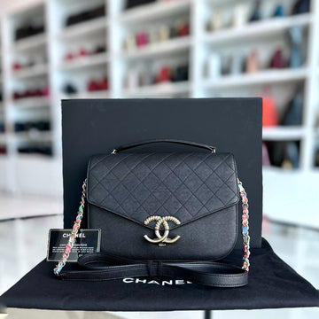 Caviar Coco Curve Cuba Thread Around Grained Calfskin Black Golden Hardware Series 23