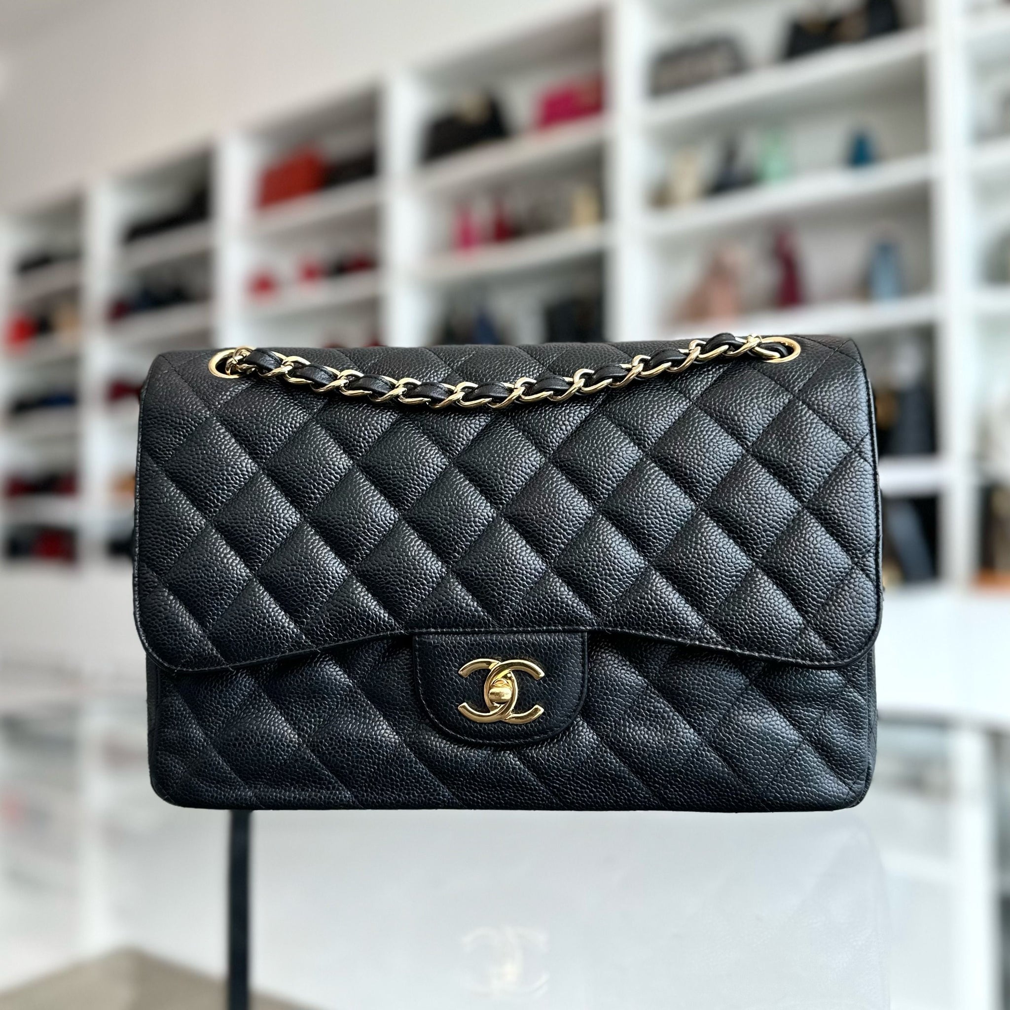 Caviar Jumbo Double Flap Classic Flap Black GHW No 16