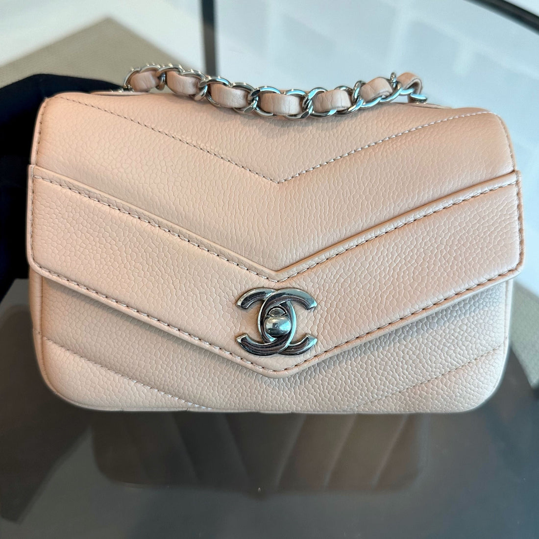 Caviar V Stitch Chevron Mini Square Nude SHW No 24