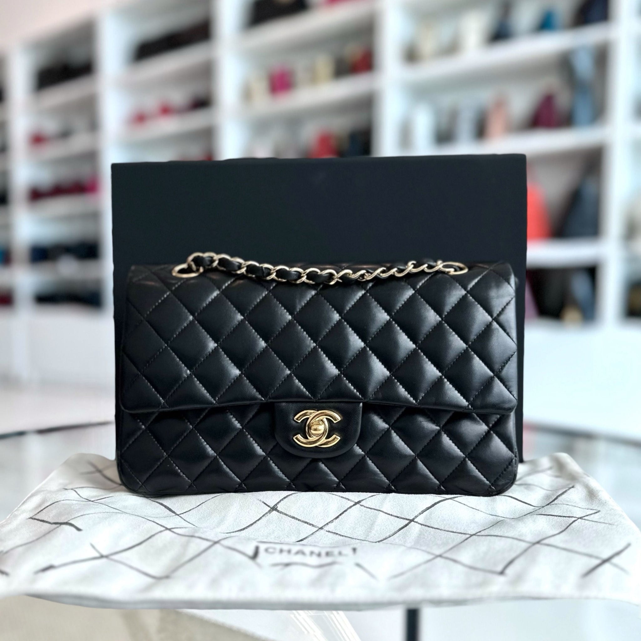 Lambskin 25CM Quilted Black GHW