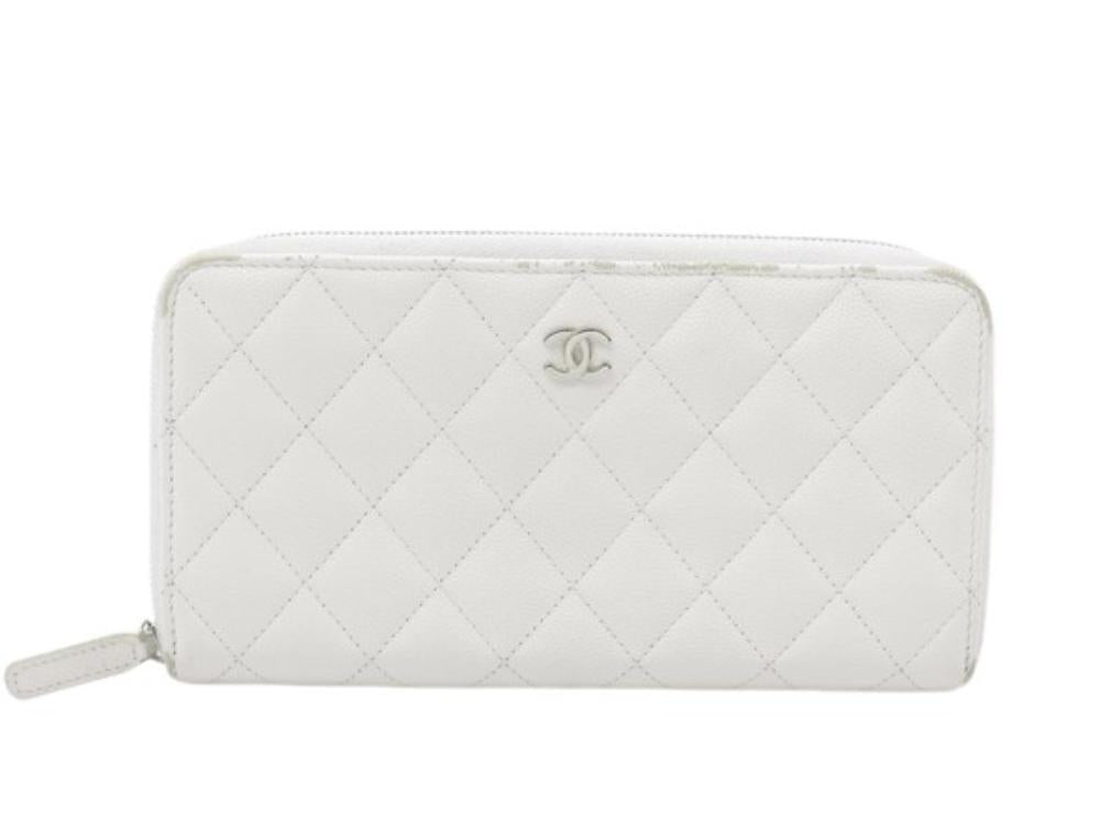 White Leather Chanel Clutch