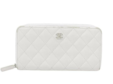 White Leather Chanel Clutch