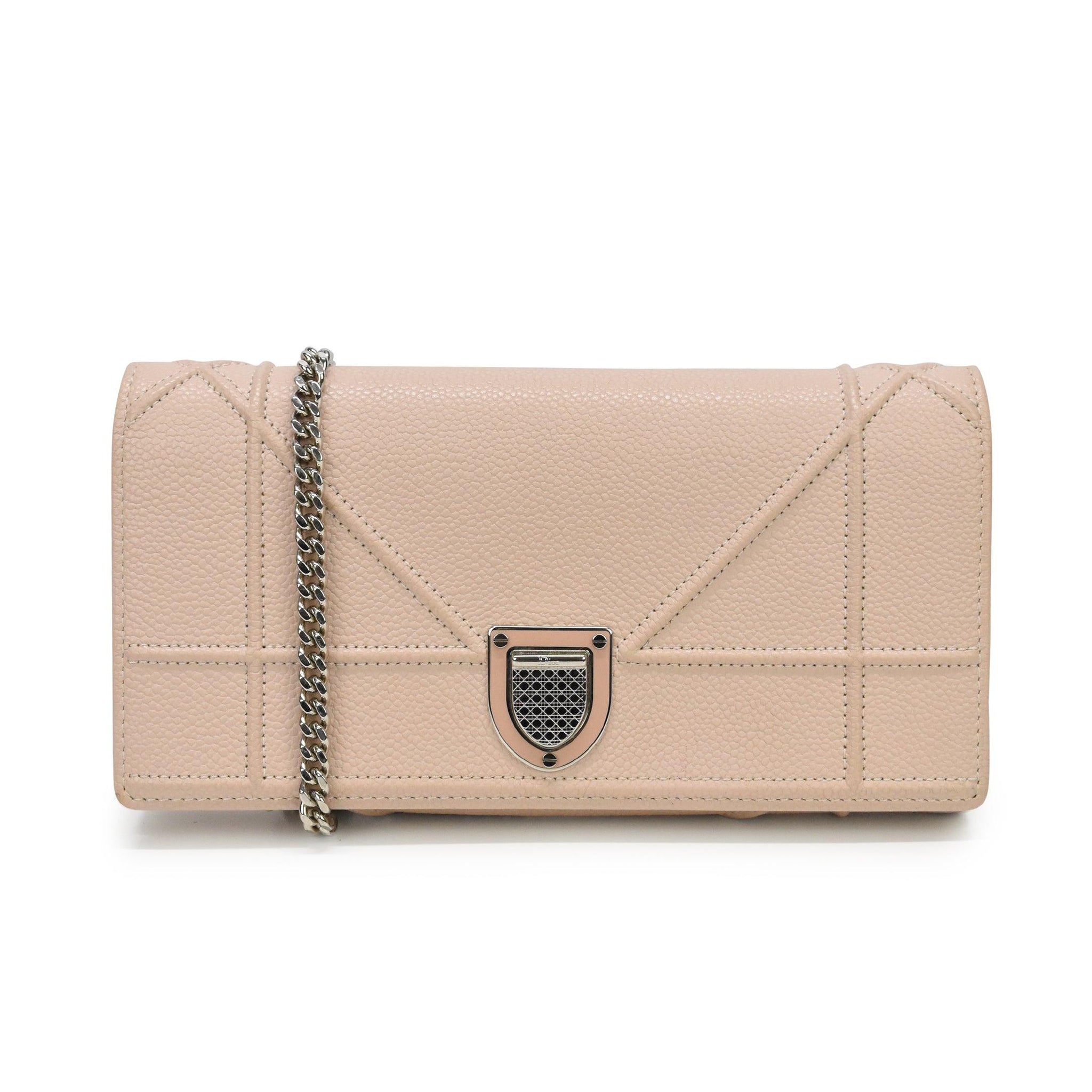 Christian Dior 'Diorama' Wallet on Chain