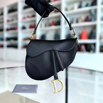 Saddle Medium Grained Calfskin Black Golden Hardware