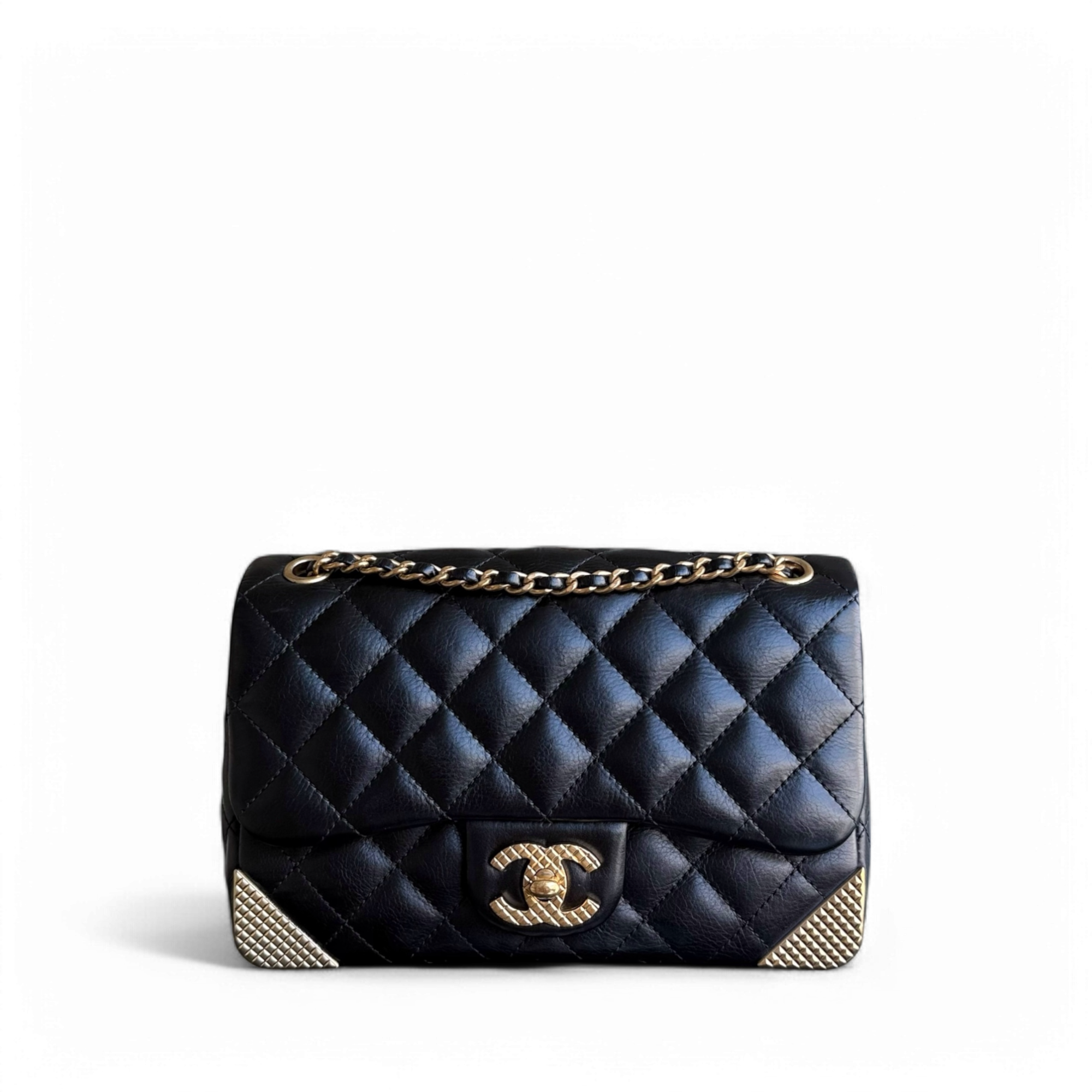 Chanel Rock The Corner Seasonal Flap Small - 20CM Quilted Calfskin Midnight Blue Gold Hardware Series 24
