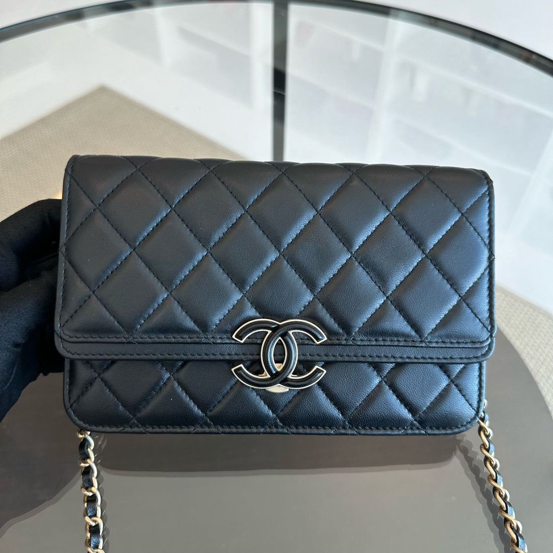*Full Set, Receipt, 2019* WOC Wallet On Chain Quilted Lambskin Black GHW No 28