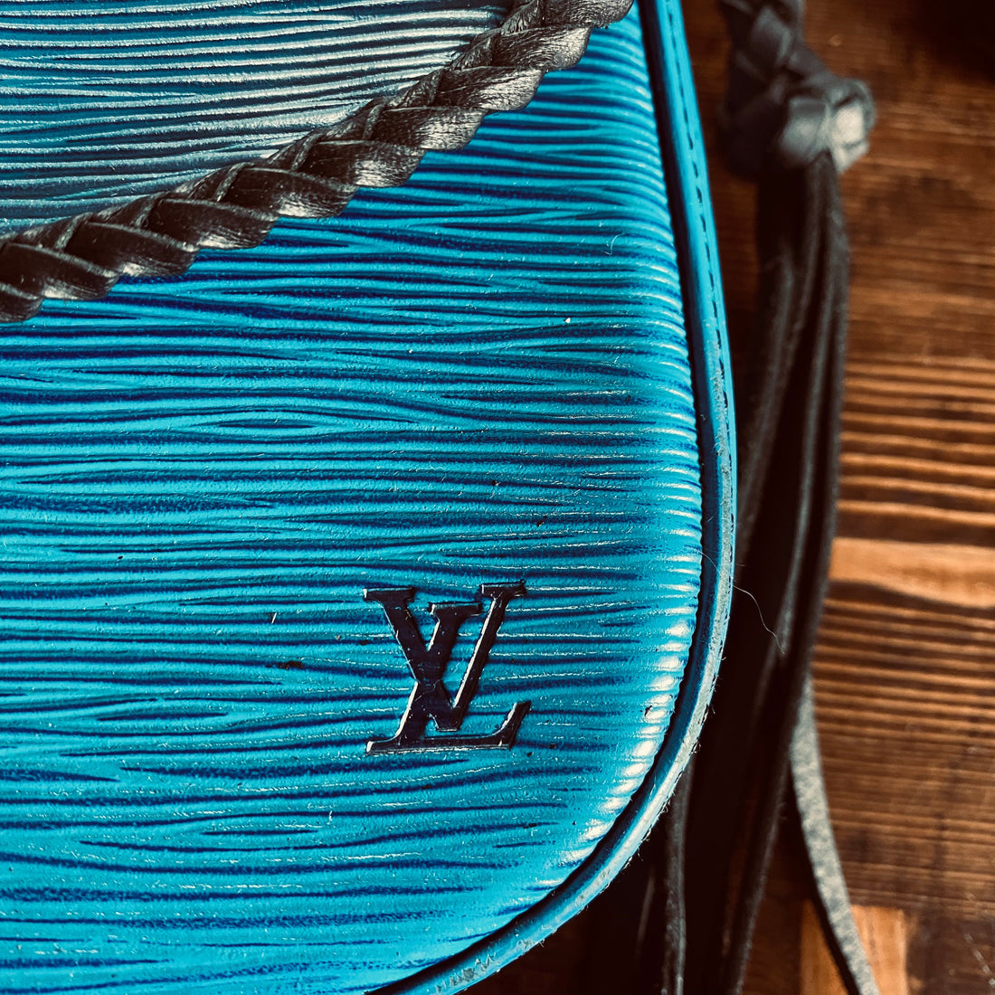 The Swift -Prestige Totes Bags Blue Epi Crossbody