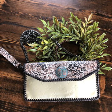 The Crane - Leopard Abstract Cream VernisPrestige Totes Bags Crossbody/Clutch Bag