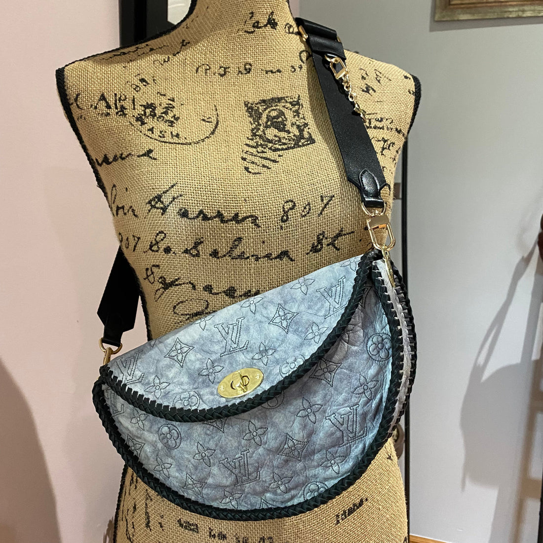 The Dove -Prestige Totes Bags Embroidered Monogram Lambskin Crossbody/Shoulder Bag