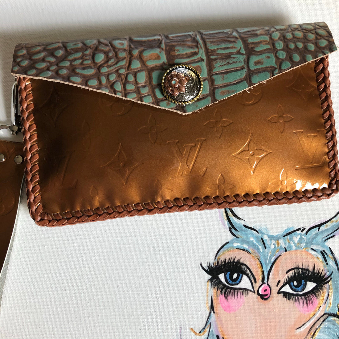 The Wren - Bronze VernisPrestige Totes Bags Wristlet/Clutch Bag