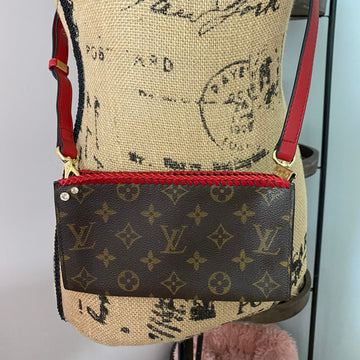 The Junco Crossbody -Prestige Totes Bags Monogram in Red