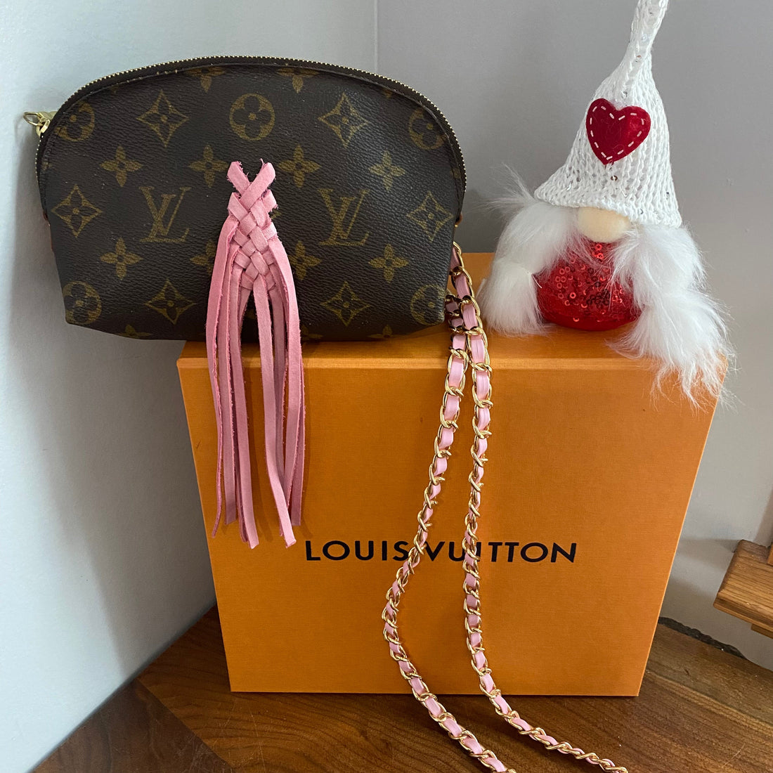 The Junco Crossbody Bag -Prestige Totes Bags Monogram in Pink Fringe