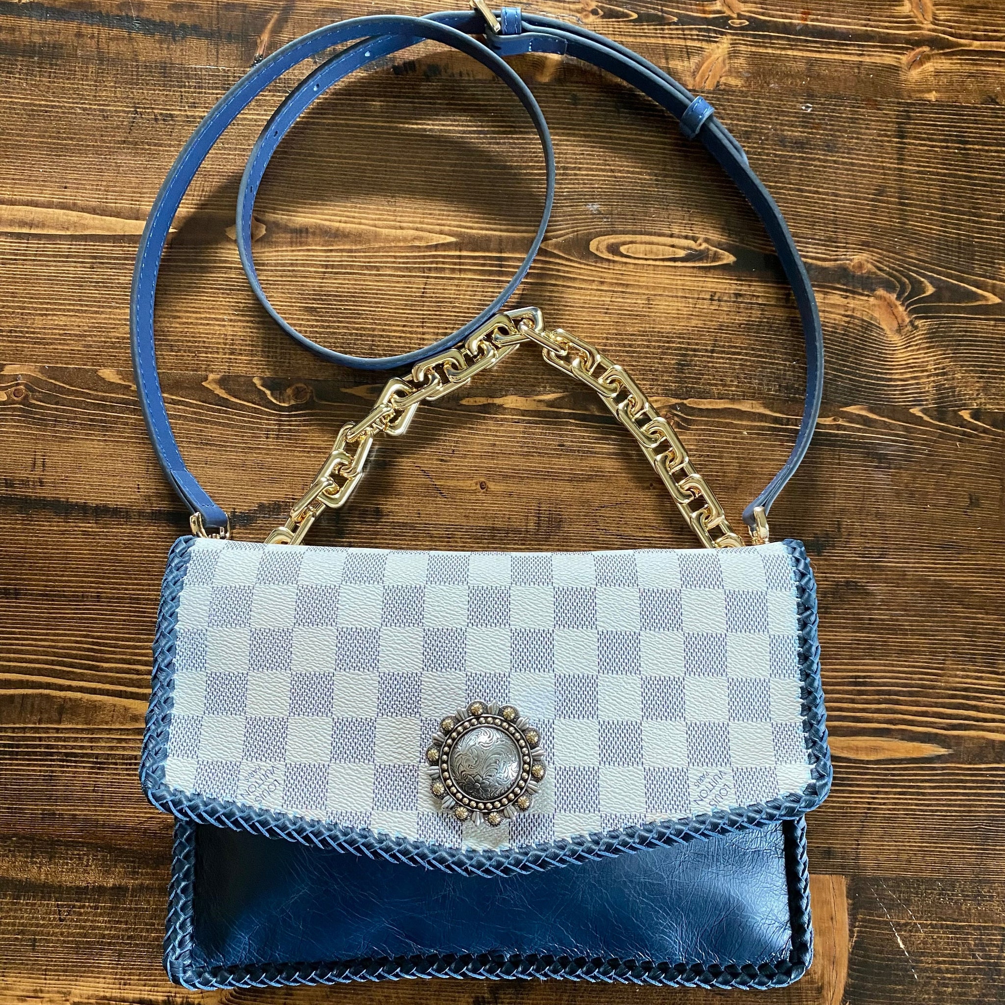 The Robin - Damier and BluePrestige Totes Bags Crossbody Bag with Shorty Chain