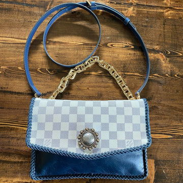 The Robin - Damier and BluePrestige Totes Bags Crossbody Bag with Shorty Chain