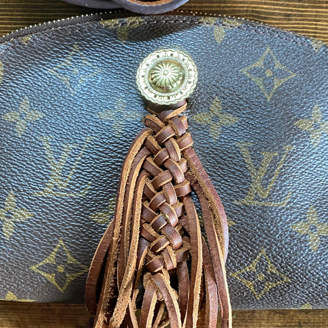 The Junco -Prestige Totes Bags Monogram in Brown Crossbody Bag