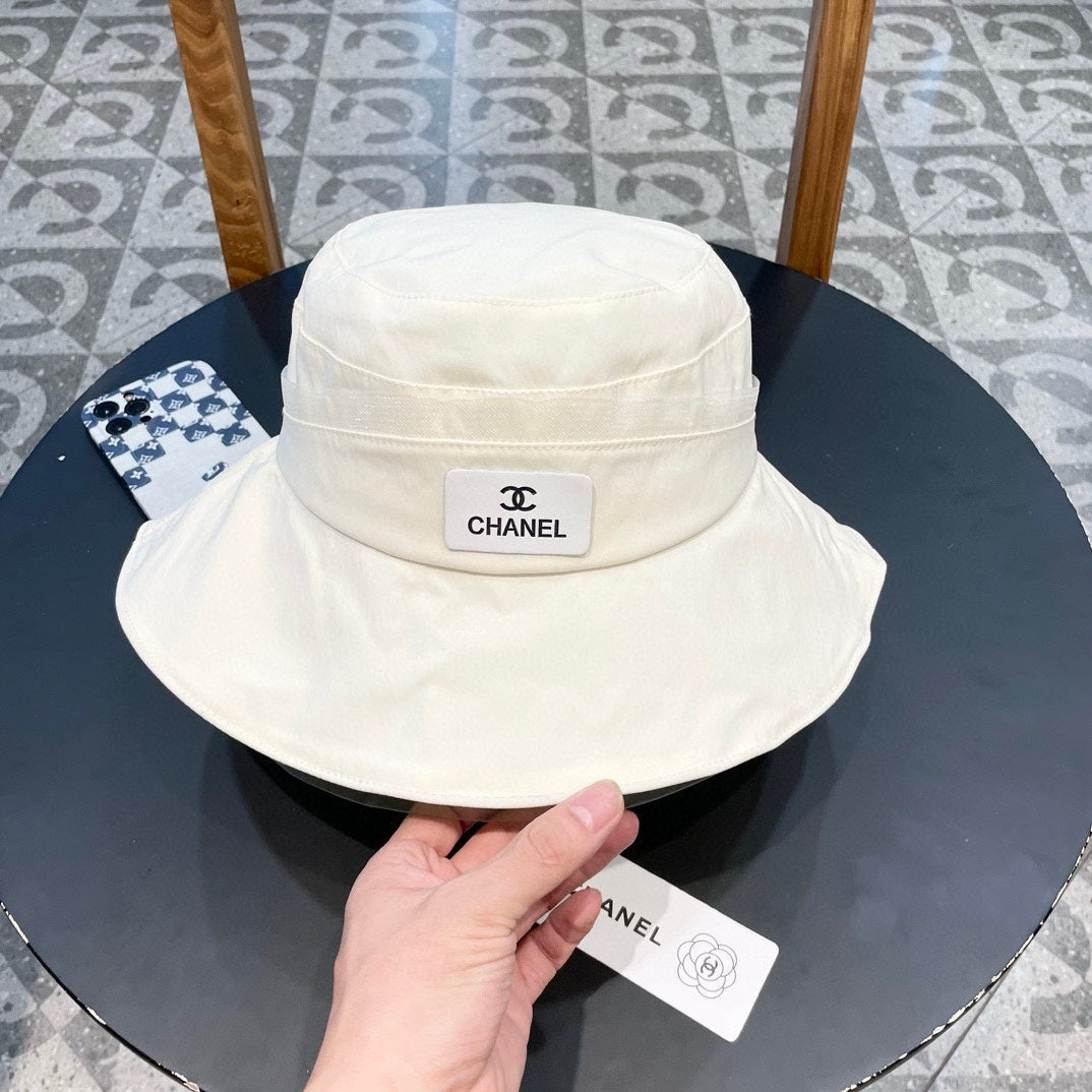 CHANEL BUCKET HAT WHITE 430007